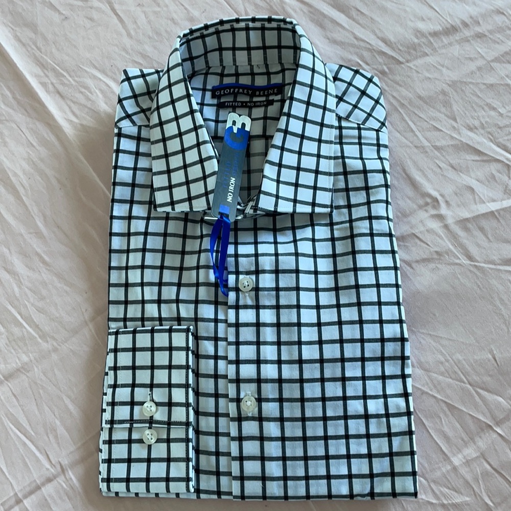 LAST DAY DEC. 10 
MOVING. CLOSE OUT. NWT. GEOFFREY BEENE PLAIDS SHIRT